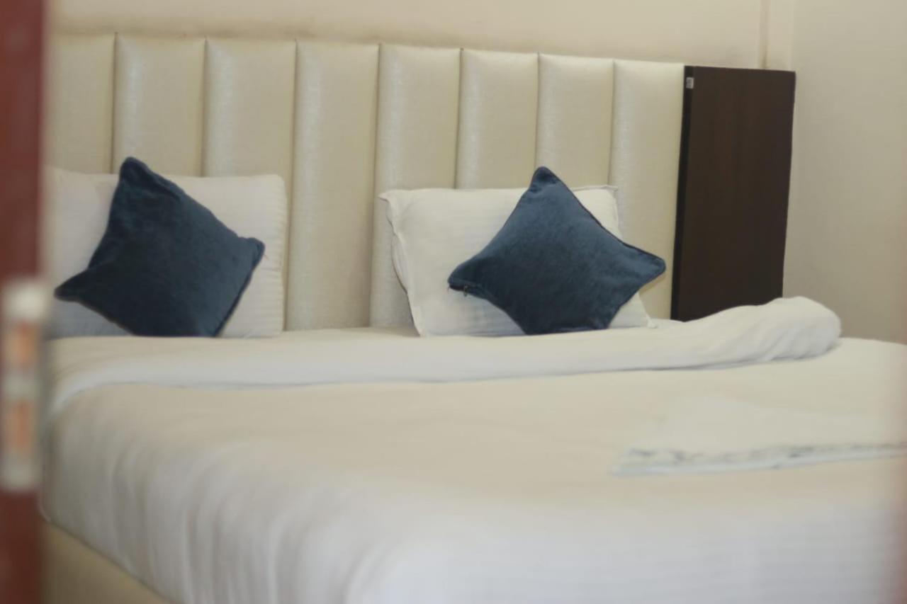 Hotel Sara Pvt Ltd Janakpur Εξωτερικό φωτογραφία